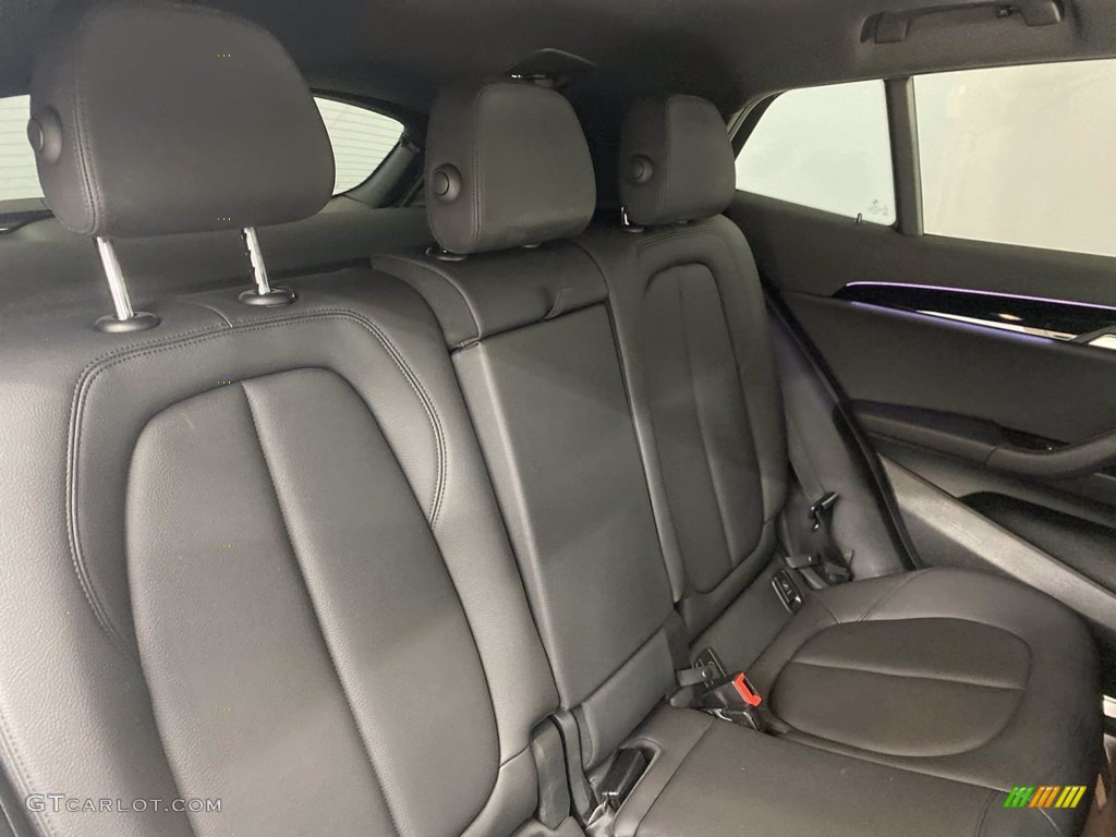 2018 X2 xDrive28i - Mineral Grey Metallic / Black photo #36