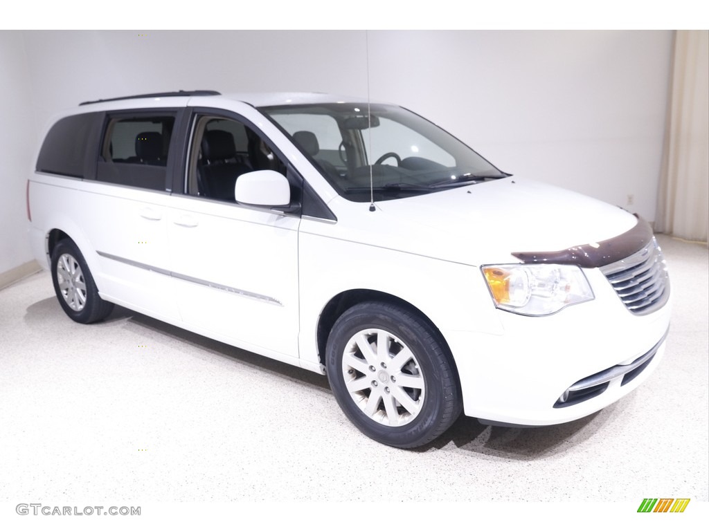 Bright White Chrysler Town & Country