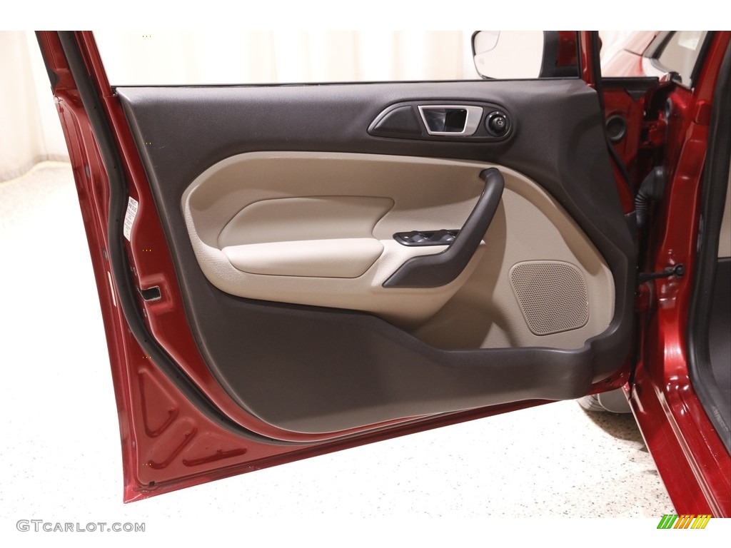 2015 Ford Fiesta Titanium Hatchback Door Panel Photos