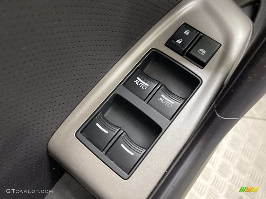 2010 TSX Sedan - Premium White Pearl / Ebony photo #14