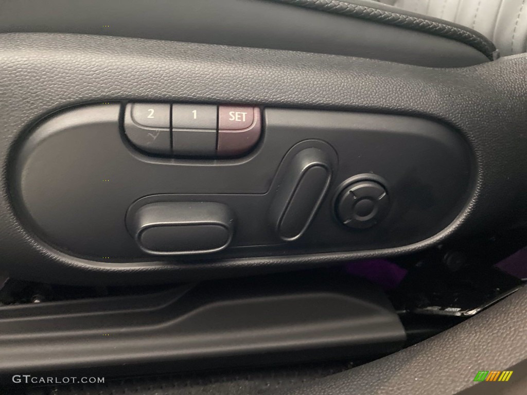 2022 Mini Clubman Cooper S All4 Controls Photo #141976716