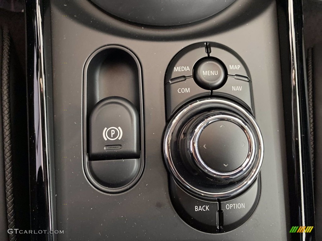 2022 Mini Clubman Cooper S All4 Controls Photo #141976794