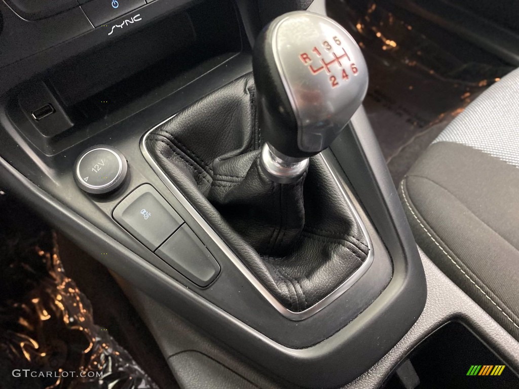 2017 Ford Focus ST Hatch 6 Speed Manual Transmission Photo #141978365