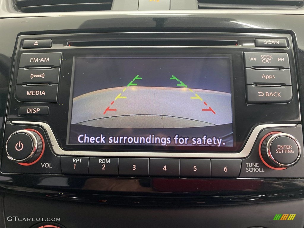 2016 Nissan Sentra SV Controls Photo #141978995
