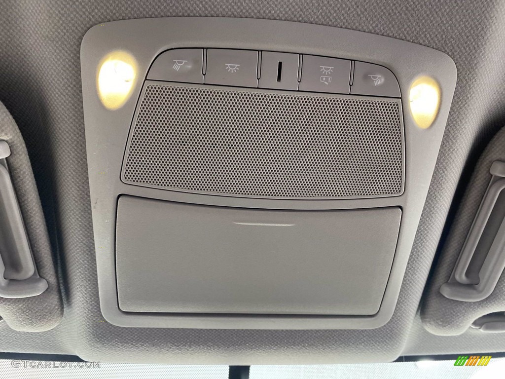 2016 Sentra SV - Gun Metallic / Charcoal photo #28