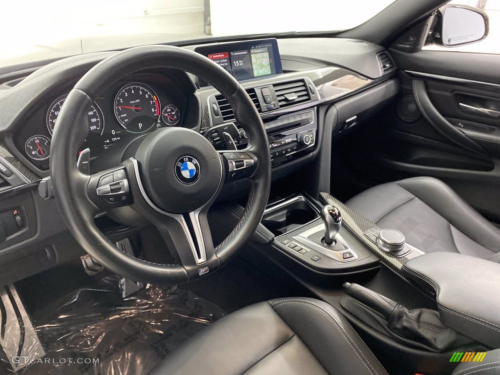 2018 M4 Coupe - Black Sapphire Metallic / Black photo #16