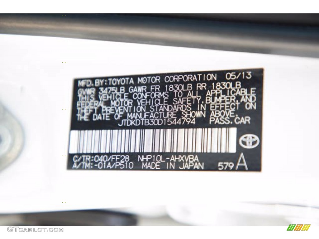 2013 Prius c Hybrid Two - Super White / Light Blue Gray/Black photo #30