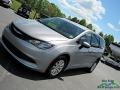 2018 Billet Silver Metallic Chrysler Pacifica L  photo #26