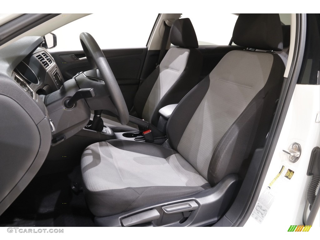 2017 Volkswagen Jetta S Front Seat Photos