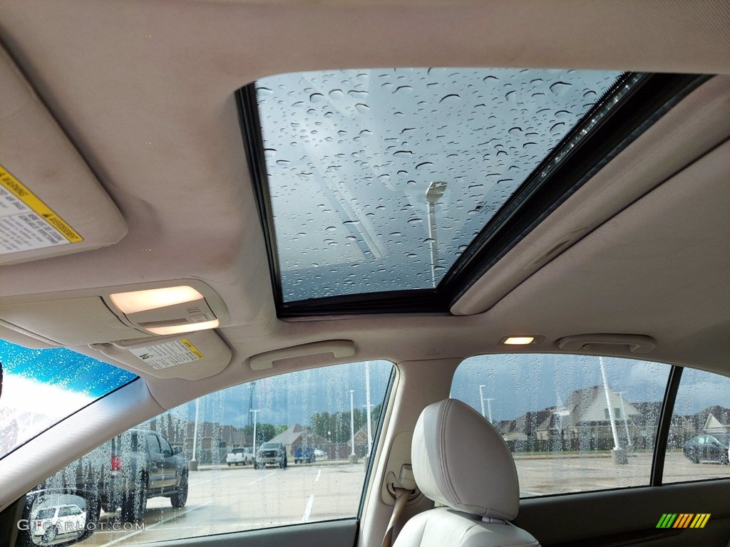 2013 G 37 Journey Sedan - Moonlight White / Stone photo #22