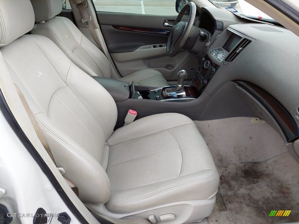 2013 G 37 Journey Sedan - Moonlight White / Stone photo #27