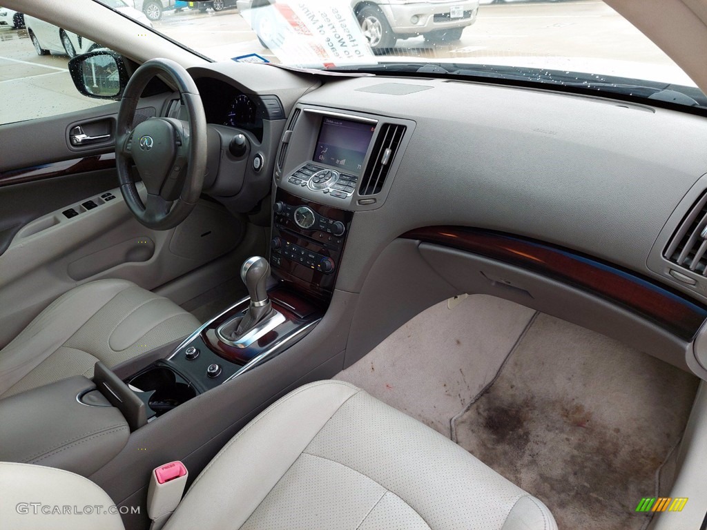 2013 G 37 Journey Sedan - Moonlight White / Stone photo #28