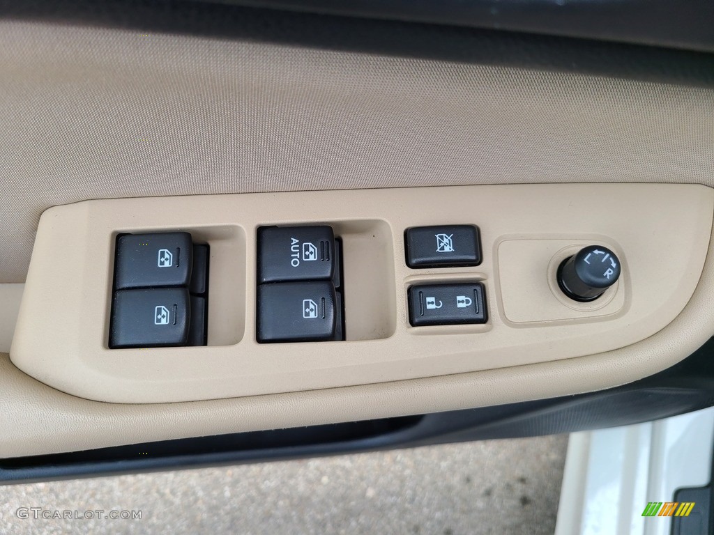 2015 Subaru Legacy 2.5i Warm Ivory Door Panel Photo #141985415