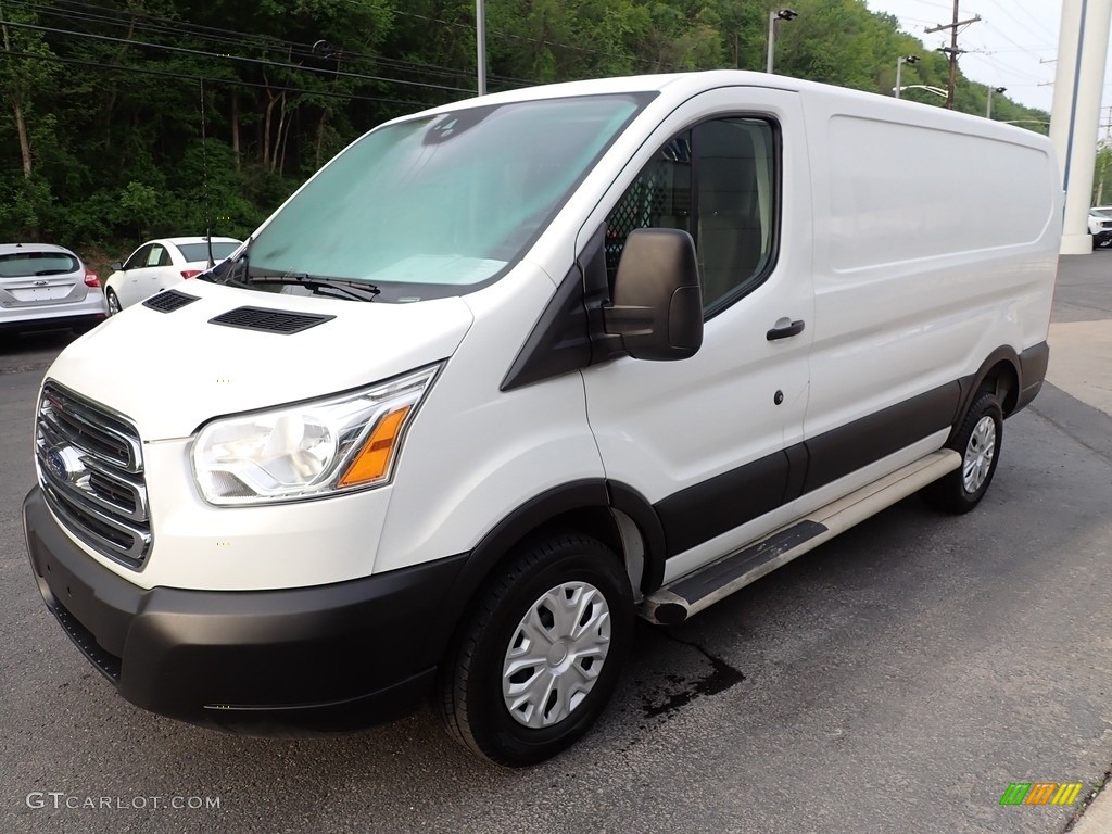 2019 Transit Van 250 LR Regular - Oxford White / Charcoal black photo #6