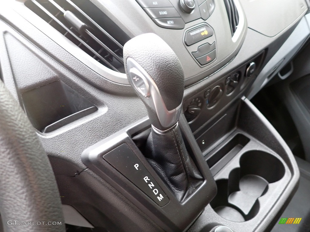 2019 Transit Van 250 LR Regular - Oxford White / Charcoal black photo #19