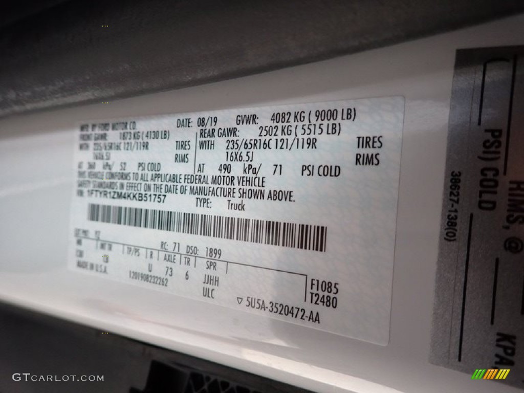 2019 Transit Van 250 LR Regular - Oxford White / Charcoal black photo #23