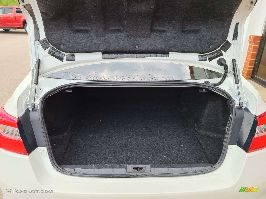 2015 Subaru Legacy 2.5i Trunk Photo #141986060