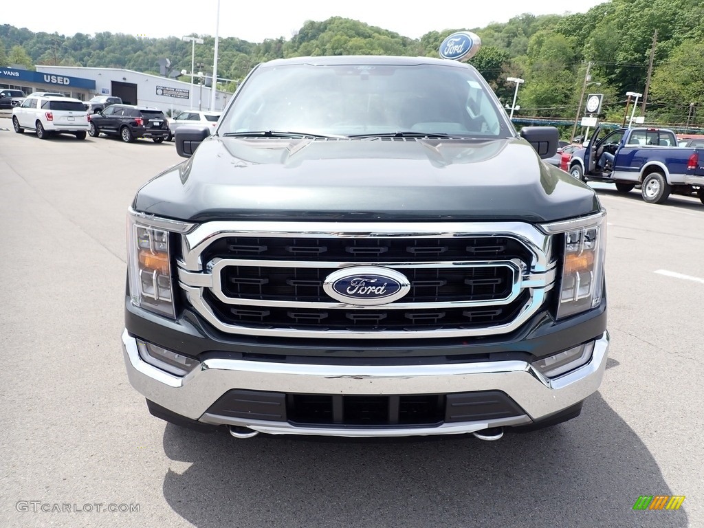 2021 F150 XLT SuperCrew 4x4 - Guard / Black photo #4