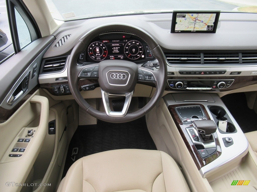 2019 Q7 45 Premium Plus quattro - Orca Black Metallic / Pistachio Beige photo #15