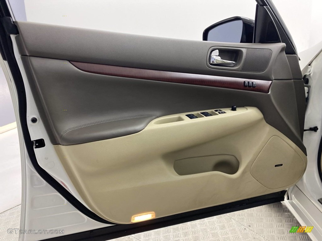 2009 G 37 x Sedan - Moonlight White / Wheat photo #13