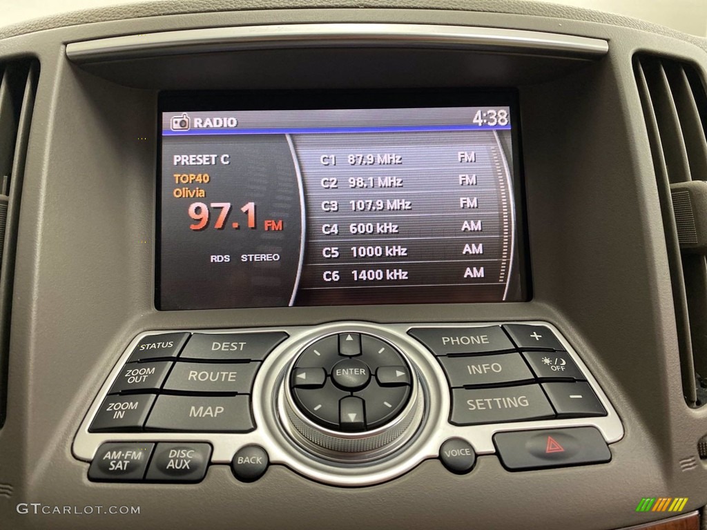 2009 G 37 x Sedan - Moonlight White / Wheat photo #23