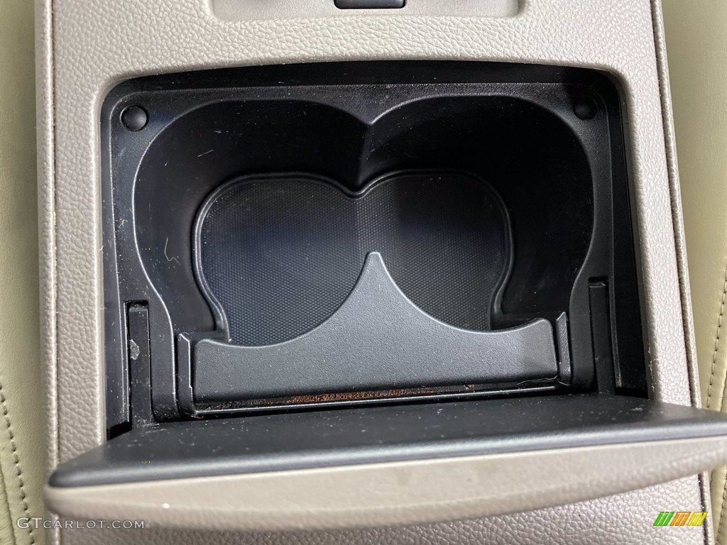 2009 G 37 x Sedan - Moonlight White / Wheat photo #29