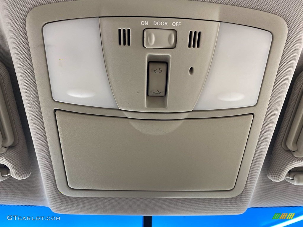 2009 G 37 x Sedan - Moonlight White / Wheat photo #30