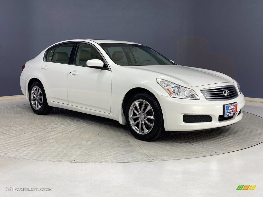 2009 G 37 x Sedan - Moonlight White / Wheat photo #38