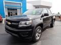 Black - Colorado WT Crew Cab 4x4 Photo No. 2