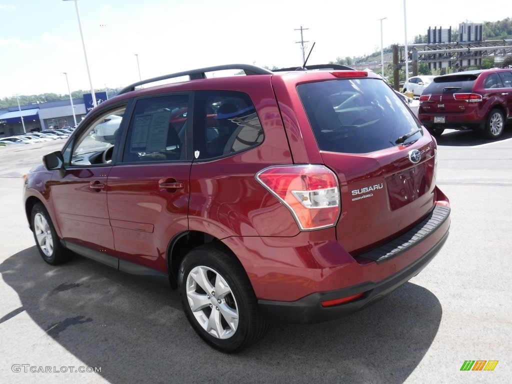 2015 Forester 2.5i Premium - Venetian Red Pearl / Gray photo #8