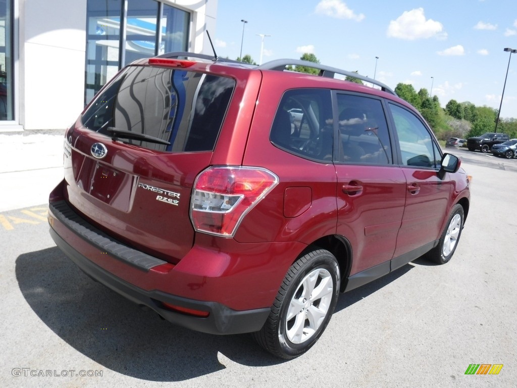 2015 Forester 2.5i Premium - Venetian Red Pearl / Gray photo #11