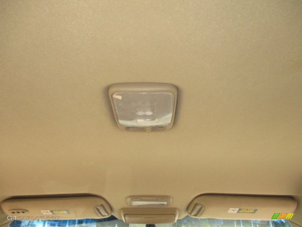2003 I 35 - Millennium Jade Green / Beige photo #27