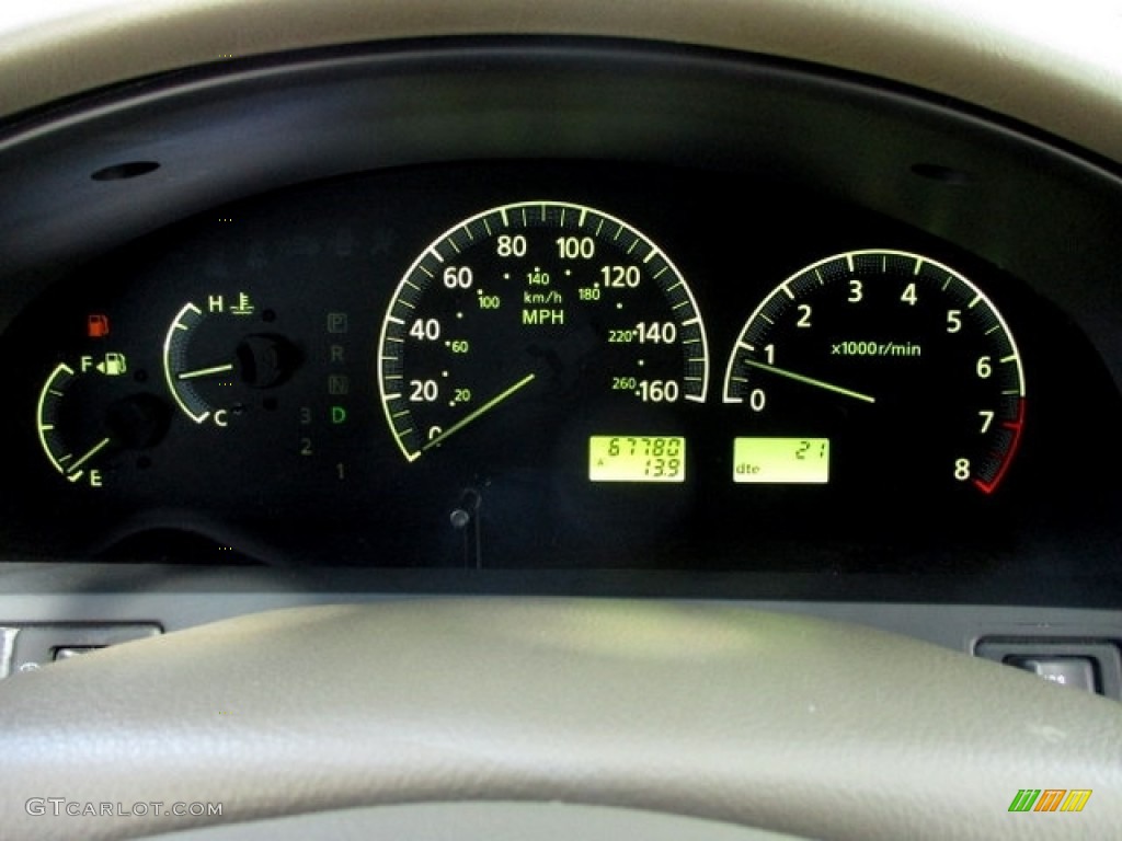 2003 I 35 - Millennium Jade Green / Beige photo #52