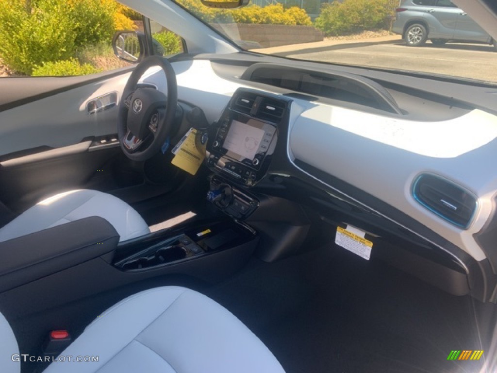 2021 Prius XLE AWD-e - Magnetic Gray Metallic / Moonstone photo #8