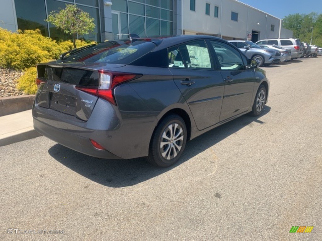 2021 Prius XLE AWD-e - Magnetic Gray Metallic / Moonstone photo #12