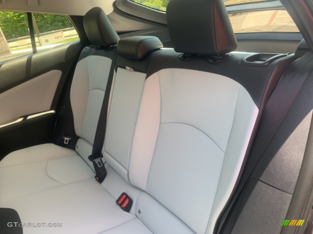 2021 Prius XLE AWD-e - Magnetic Gray Metallic / Moonstone photo #15