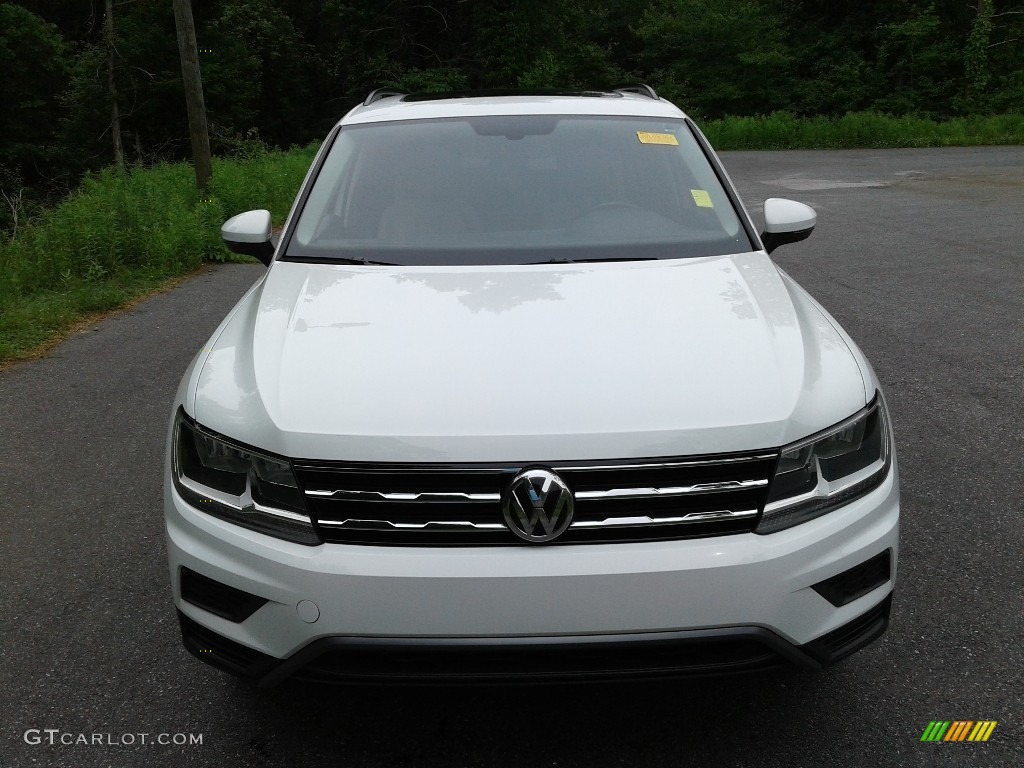 Pure White 2019 Volkswagen Tiguan SE Exterior Photo #141997455