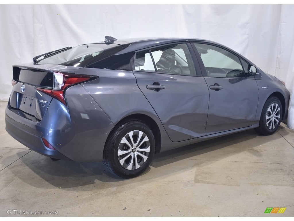 2019 Prius XLE AWD-e - Magnetic Grey Metallic / Black photo #2