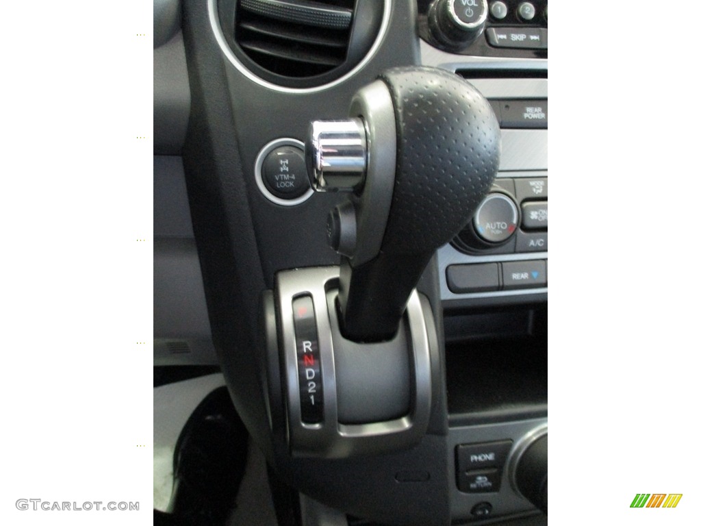 2015 Honda Pilot SE 4WD 5 Speed Automatic Transmission Photo #141999081