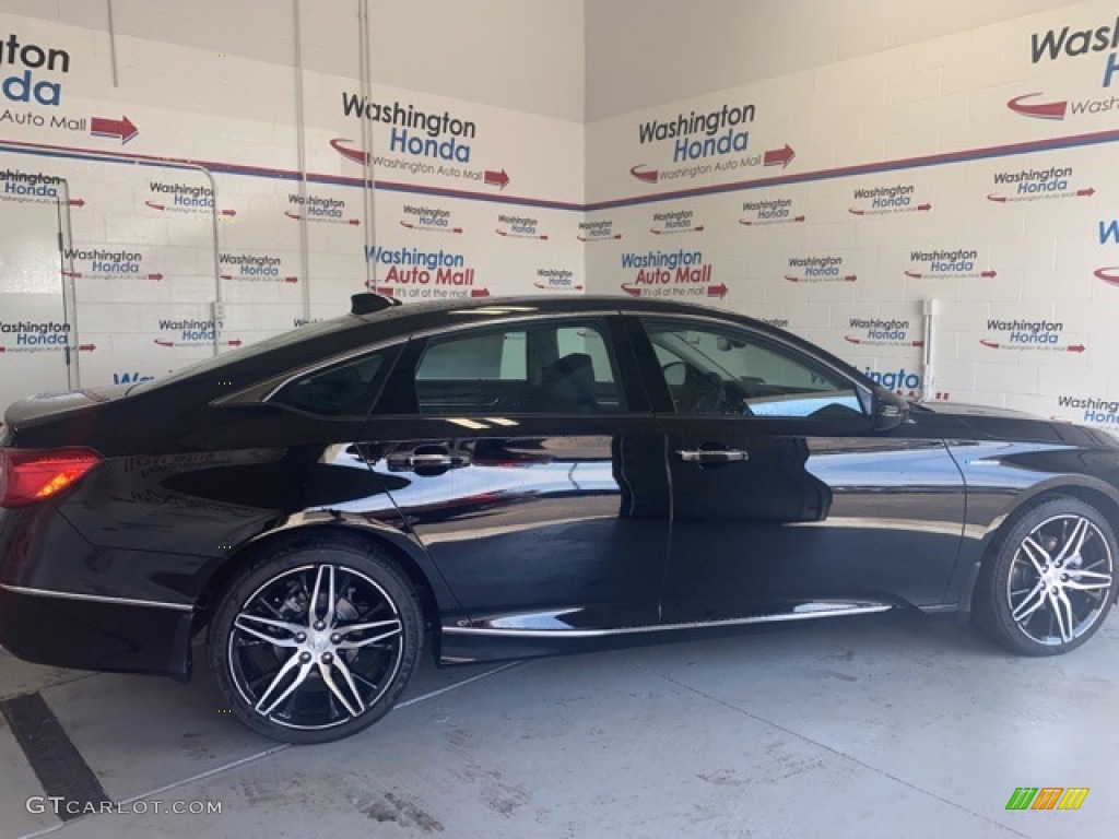 2021 Accord Touring Hybrid - Crystal Black Pearl / Black photo #3