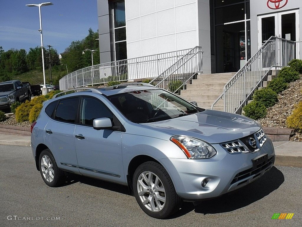 2013 Rogue SV AWD - Frosted Steel / Gray photo #1