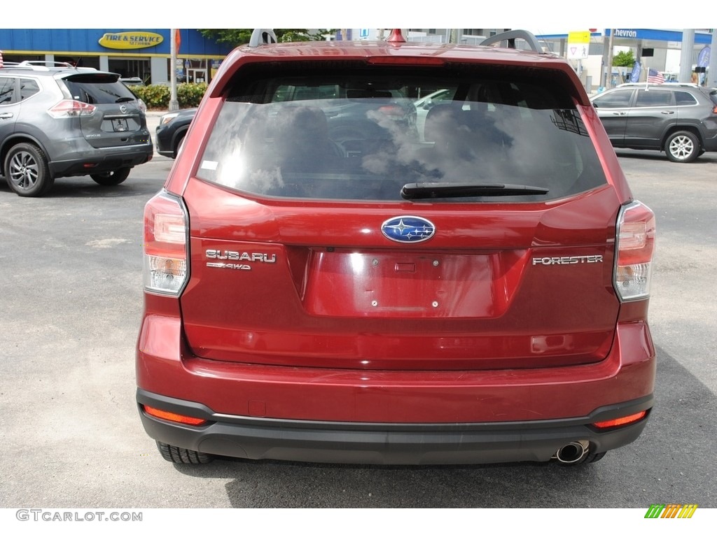 2018 Forester 2.5i Limited - Venetian Red Pearl / Platinum photo #8