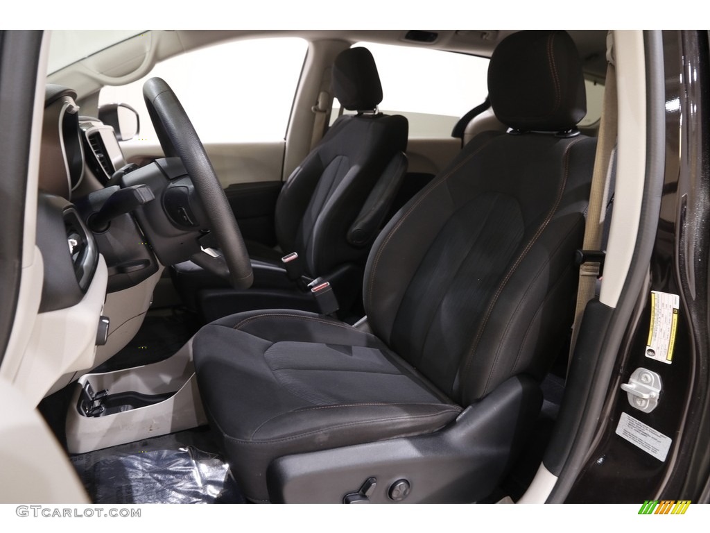 2017 Pacifica Touring - Dark Cordovan Pearl / Black/Alloy photo #5