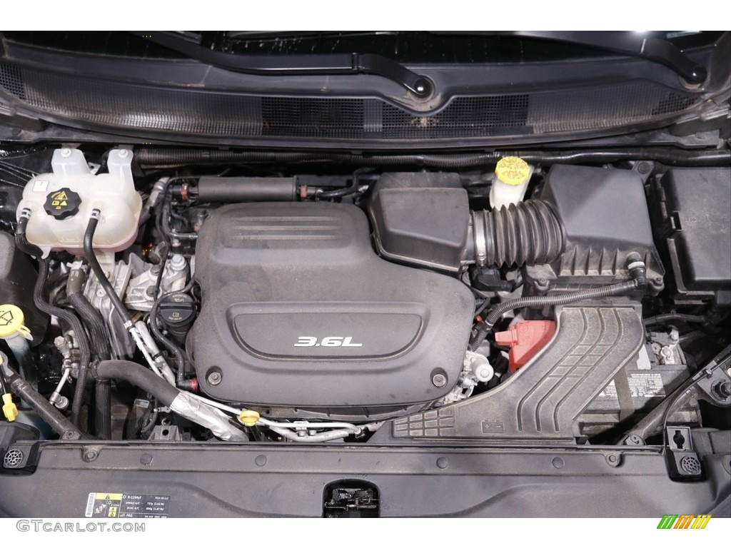 2017 Pacifica Touring - Dark Cordovan Pearl / Black/Alloy photo #21