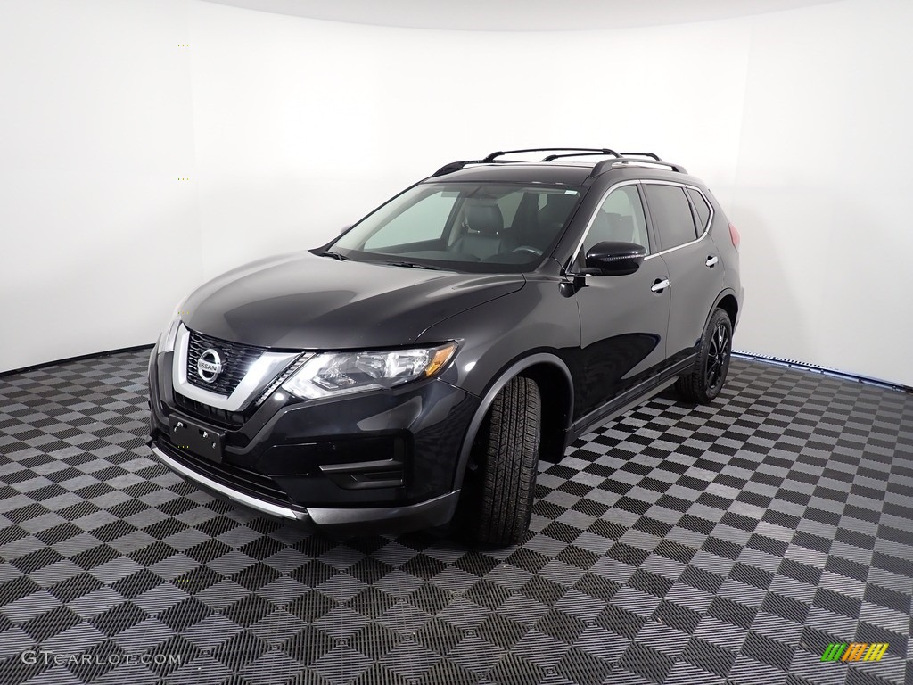 2017 Rogue SV AWD - Magnetic Black / Charcoal photo #7
