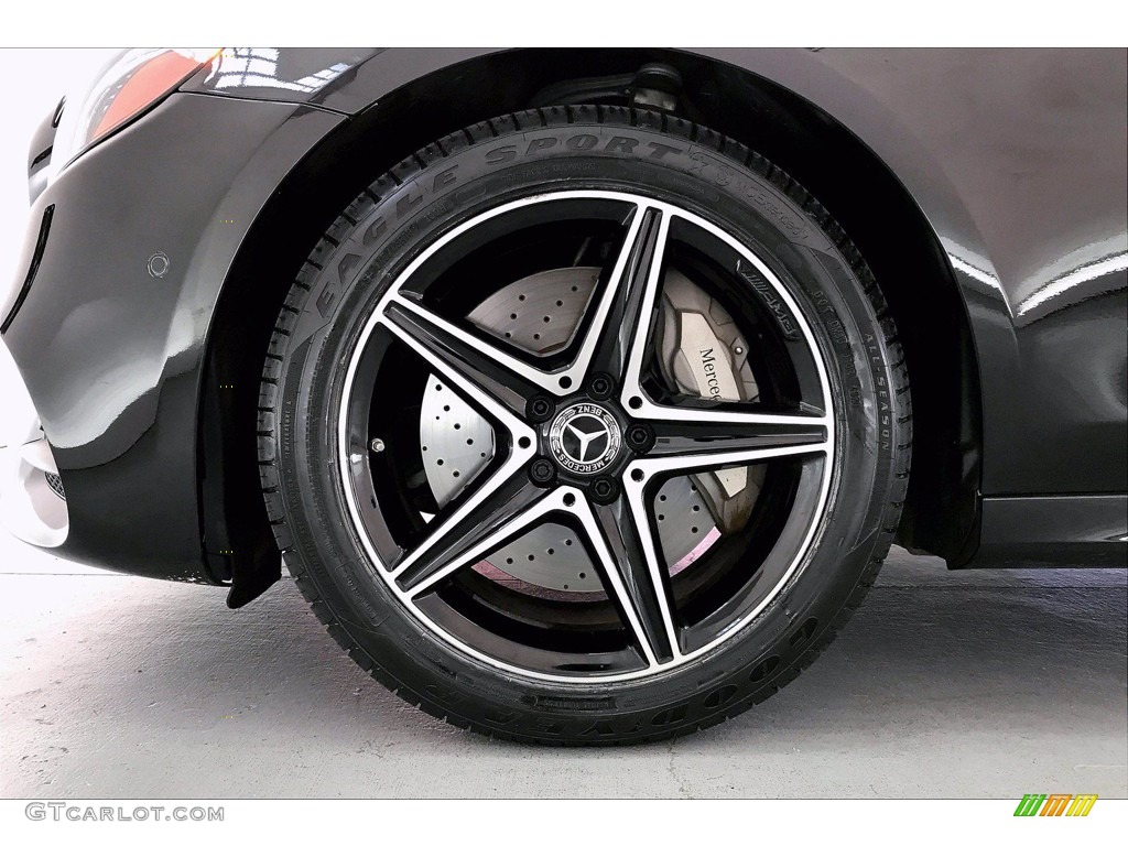 2018 E 400 4Matic Sedan - Black / Black photo #8