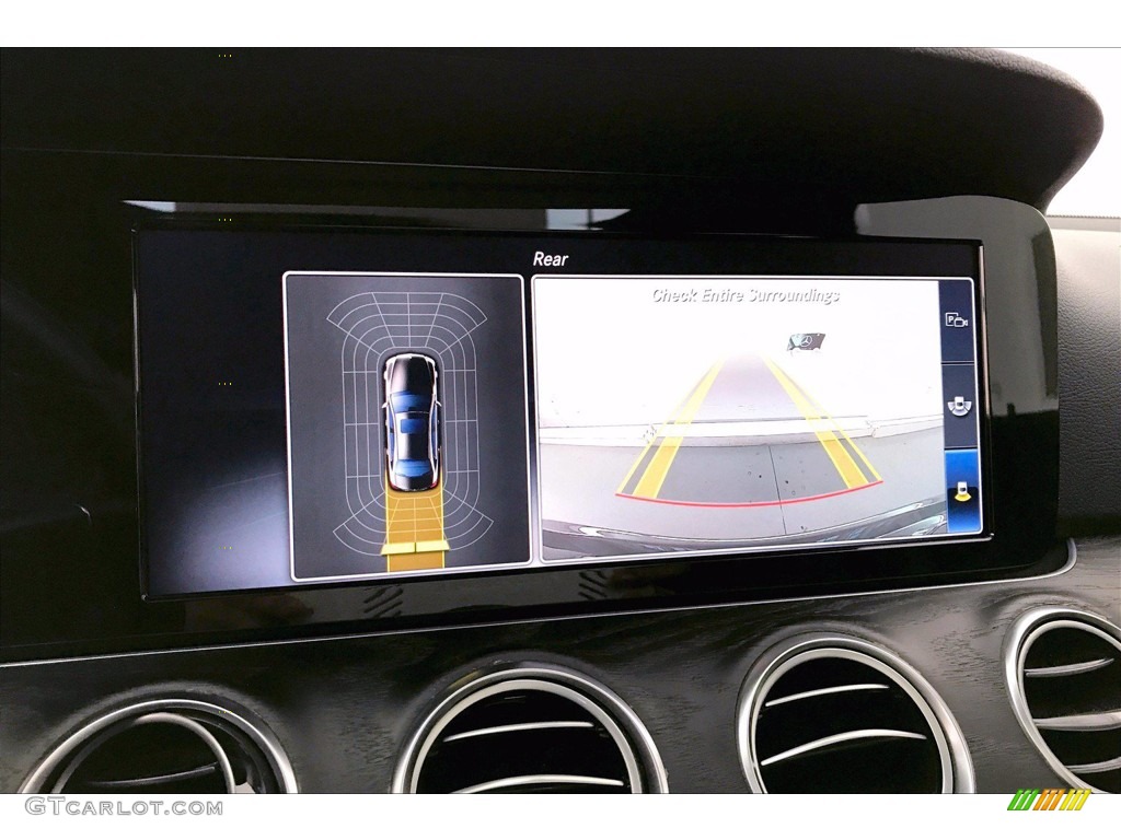 2018 E 400 4Matic Sedan - Black / Black photo #24