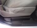 Summit White - Sierra 1500 Regular Cab 4WD Photo No. 33