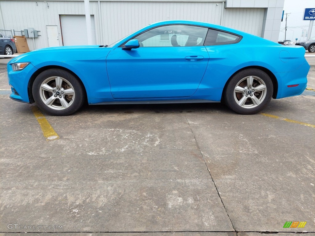 Grabber Blue 2017 Ford Mustang V6 Coupe Exterior Photo #142005444
