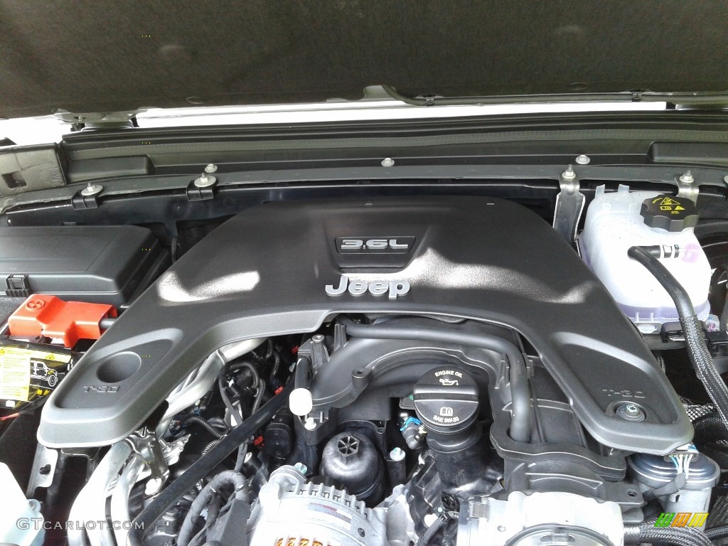 2021 Gladiator Overland 4x4 - Sting-Gray / Black photo #10